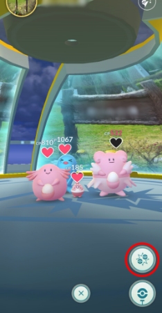 ポケモンGO 他色のジムのバトルボタンをタップ